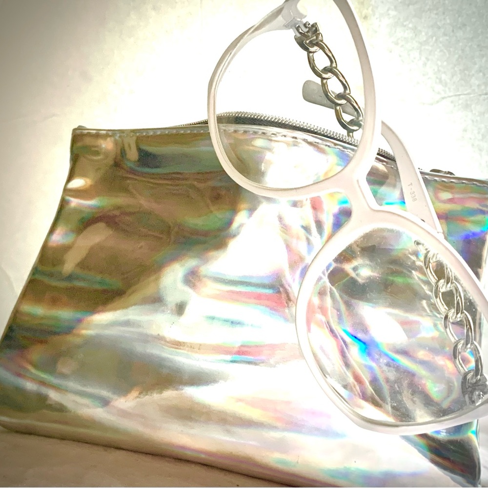 🌈Ipsy Reflective Zip Purse & 👓Accessory White Rope Glasses Set - Picture 4 of 9